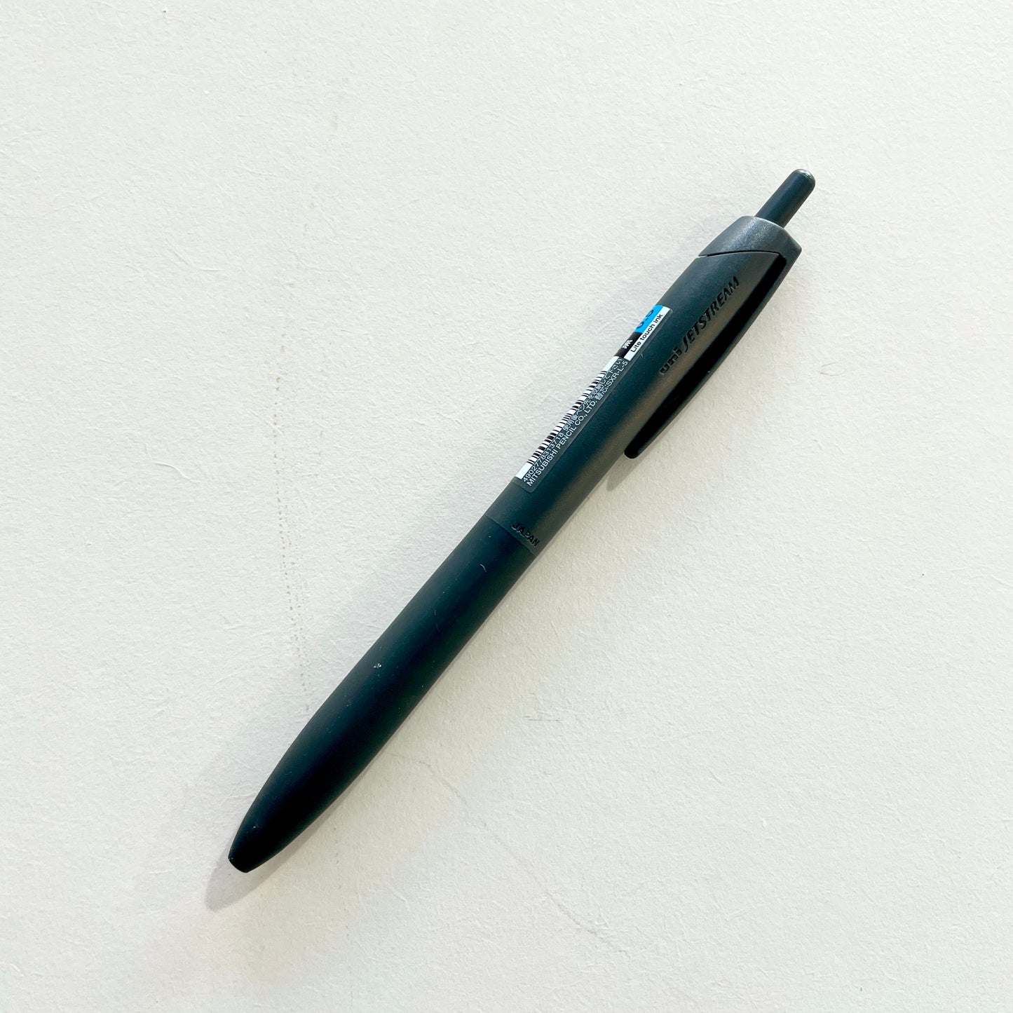 Uni-ball Jetstream Standard Ballpoint Pen - 0.5mm Black Ink